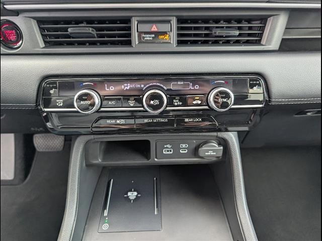 Used 2025 Honda Pilot Touring image 12