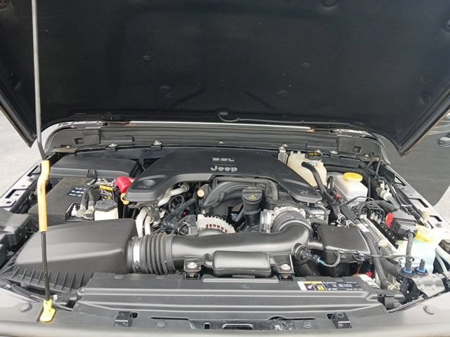 Used 2019 Jeep Wrangler Sport AWD/4WD image 32