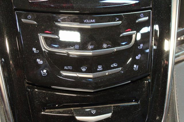 Used 2016 Cadillac Escalade Platinum image 26