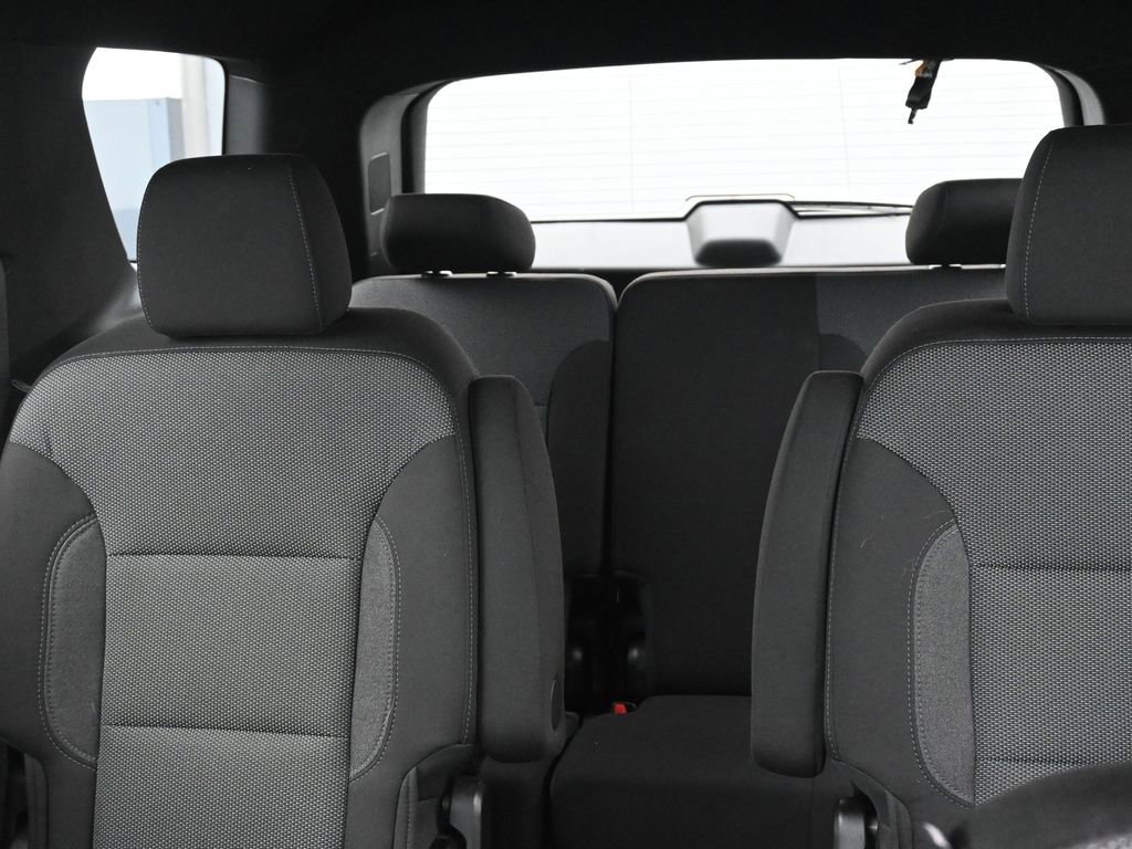 Used 2023 Chevrolet Traverse LT w/ LPO, Floor Liner Package AWD/4WD image 15