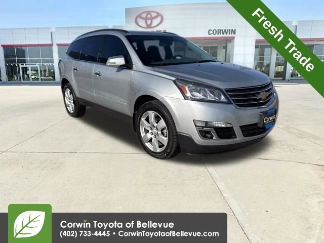 Used 2017 Chevrolet Traverse LT w/ Style and Technology Package