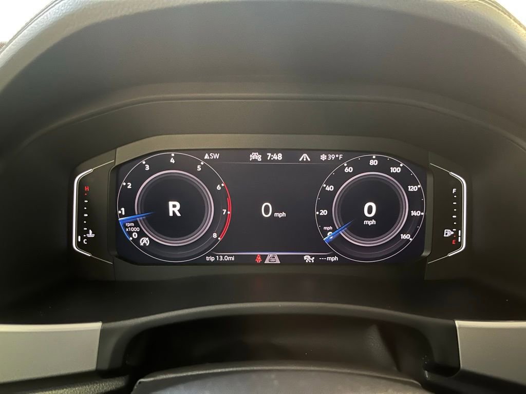 Certified 2023 Volkswagen Atlas Cross Sport SE w/ Panoramic Sunroof Package image 22