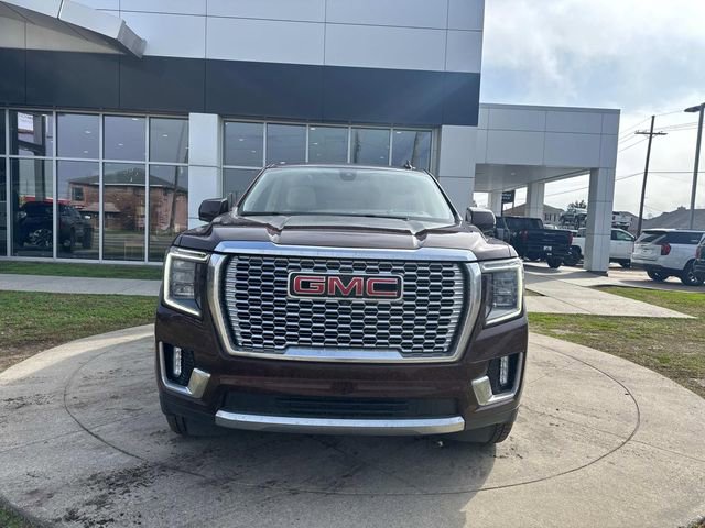 Used 2022 GMC Yukon Denali w/ Denali Premium Package image 2