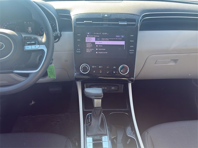 Used 2024 Hyundai Tucson SE image 15