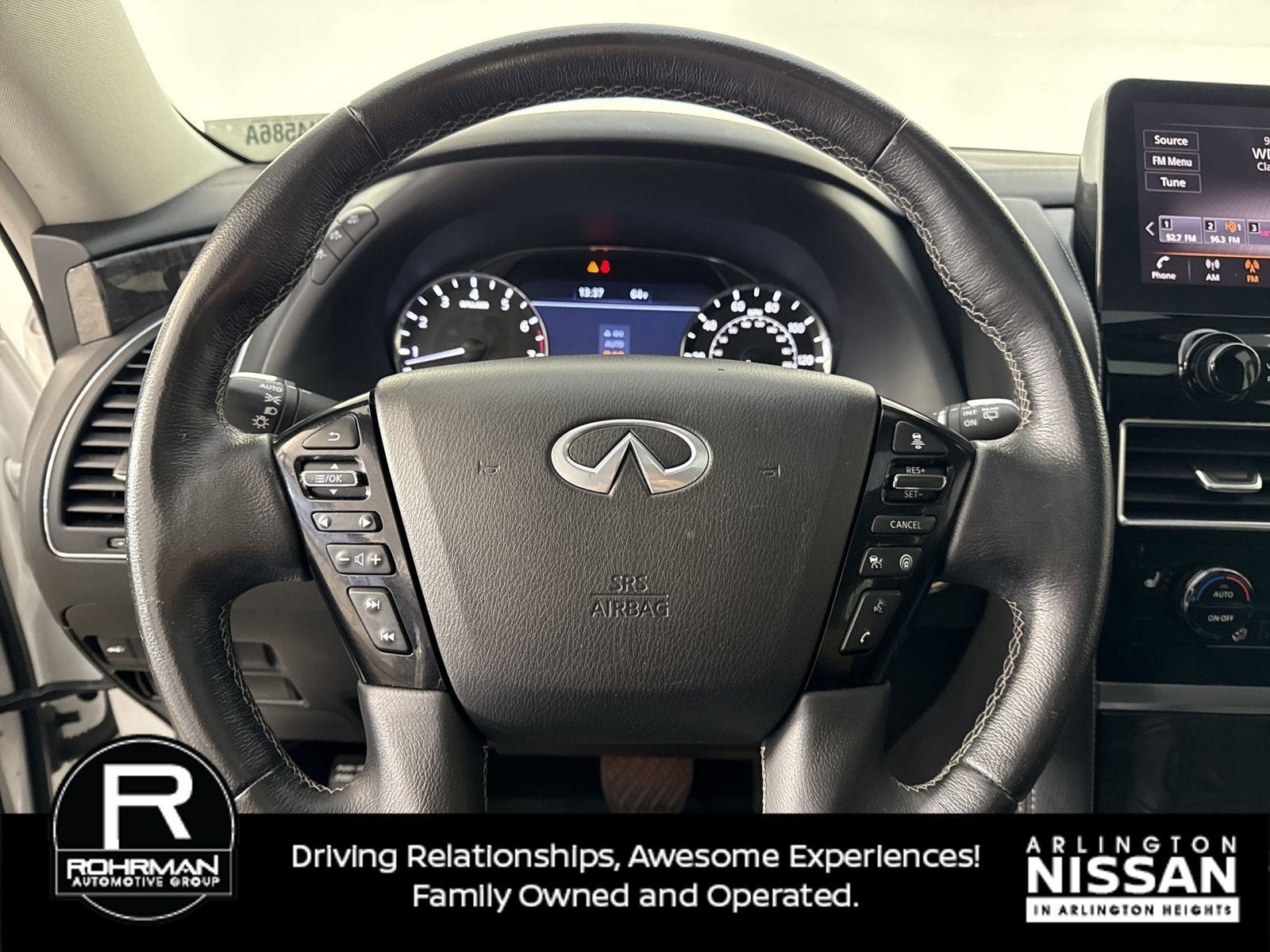 Used 2024 INFINITI QX80 Luxe AWD/4WD image 11