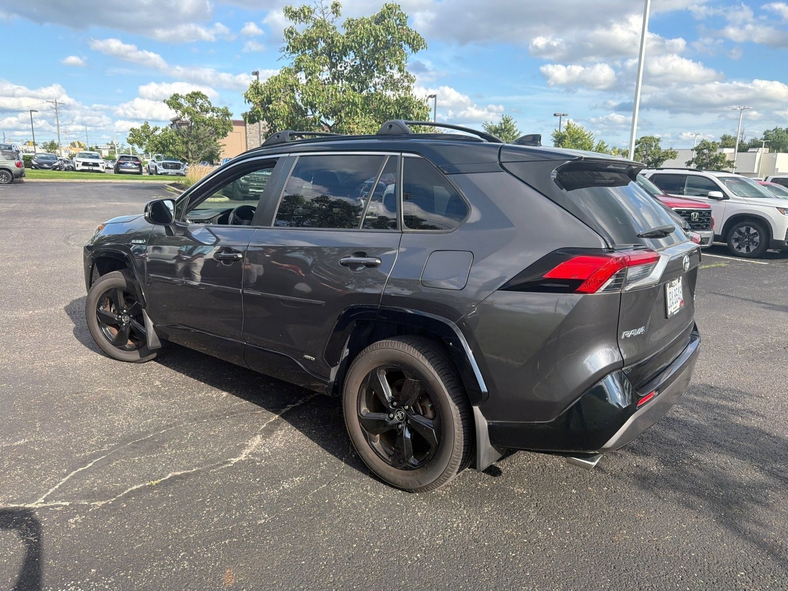 Used 2020 Toyota RAV4 XSE w/ XSE Grade Weather Package AWD/4WD image 11