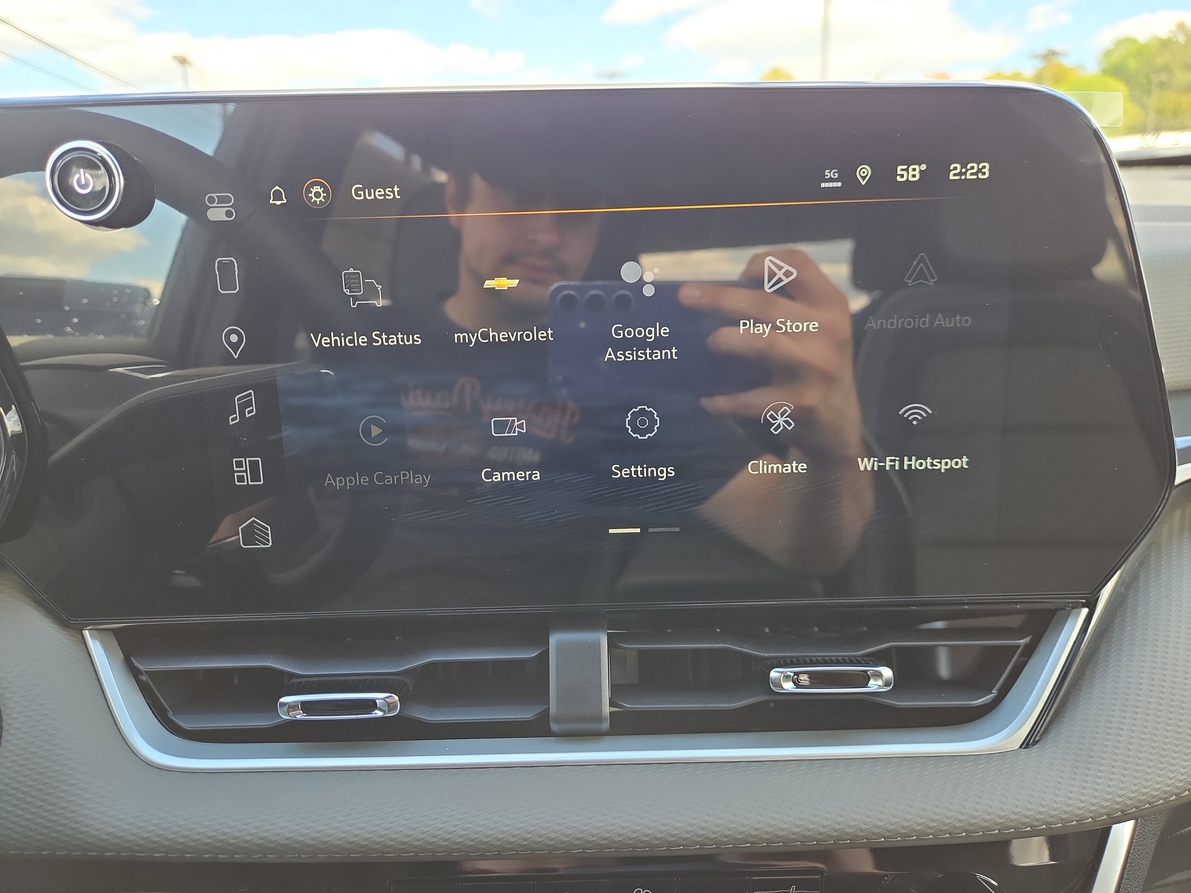 New 2026 Chevrolet Equinox LT w/ Convenience Package II image 25