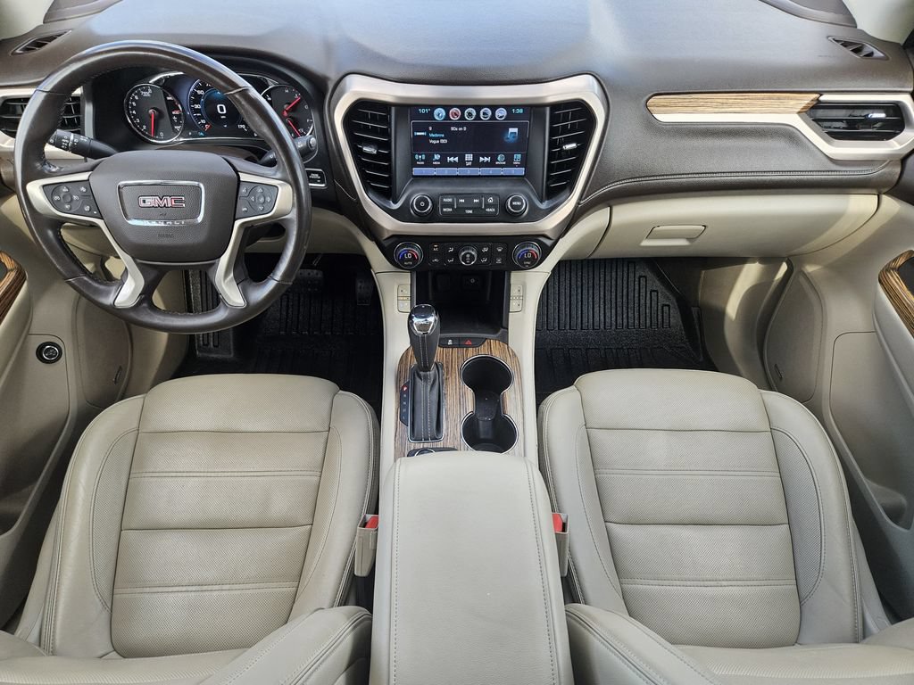 Used 2019 GMC Acadia Denali w/ Technology Package AWD/4WD image 32