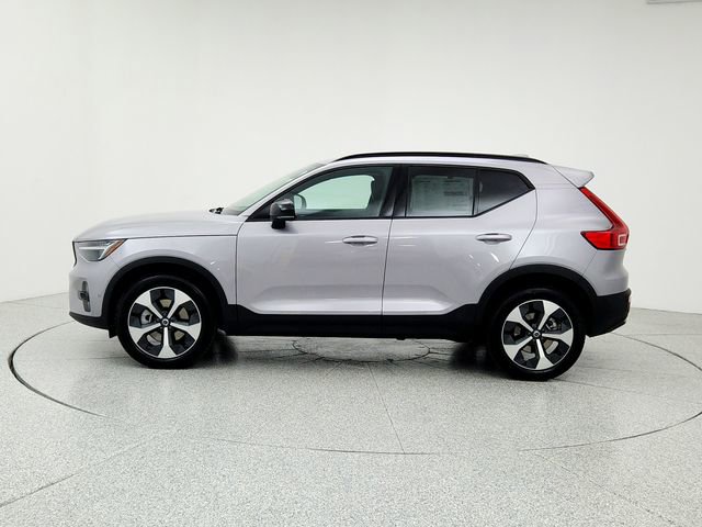 New 2026 Volvo XC40 B5 Plus w/ Protection Package Premier image 8
