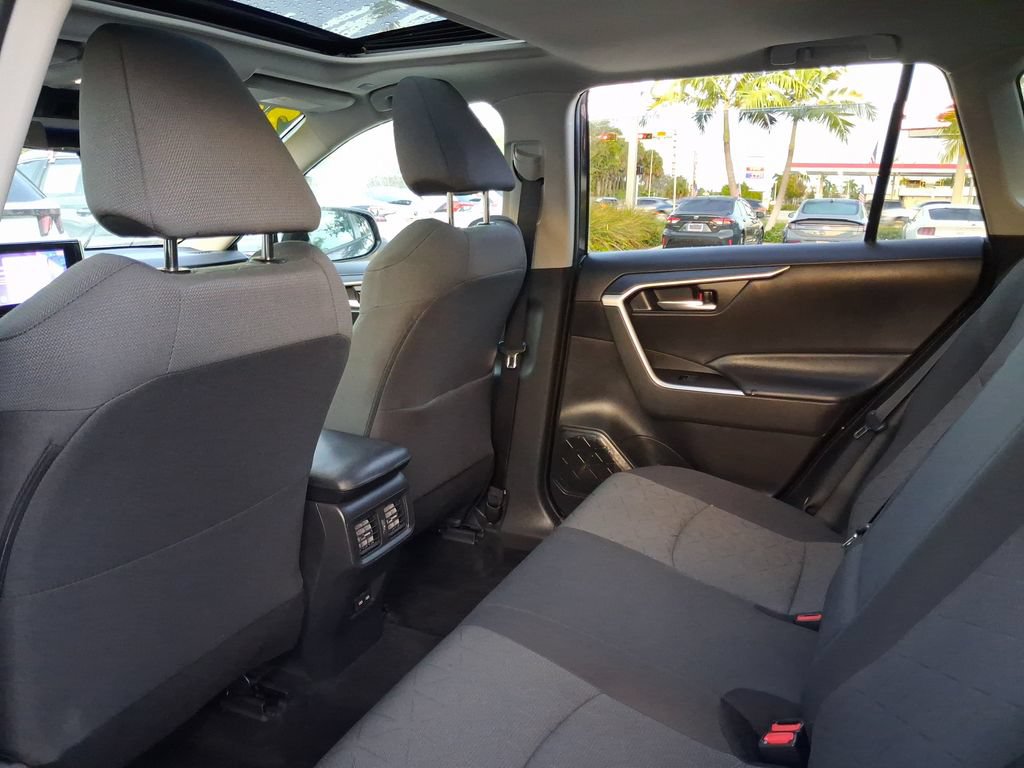 Used 2023 Toyota RAV4 XLE w/ Convenience Package FWD image 7