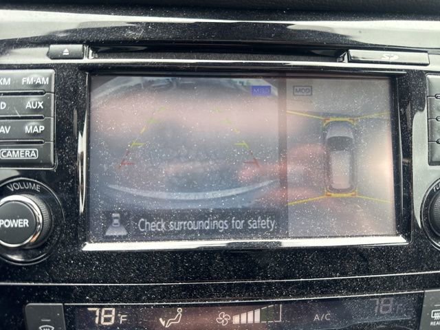 Used 2017 Nissan Rogue SL w/ SL Premium Package image 10