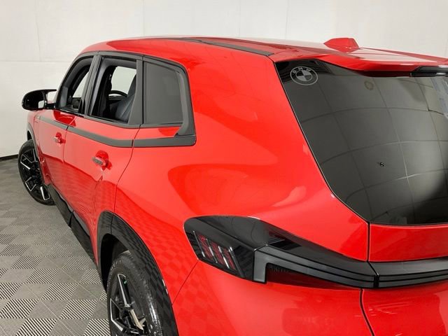 Certified 2023 BMW XM w/ M Driver's Package image 40