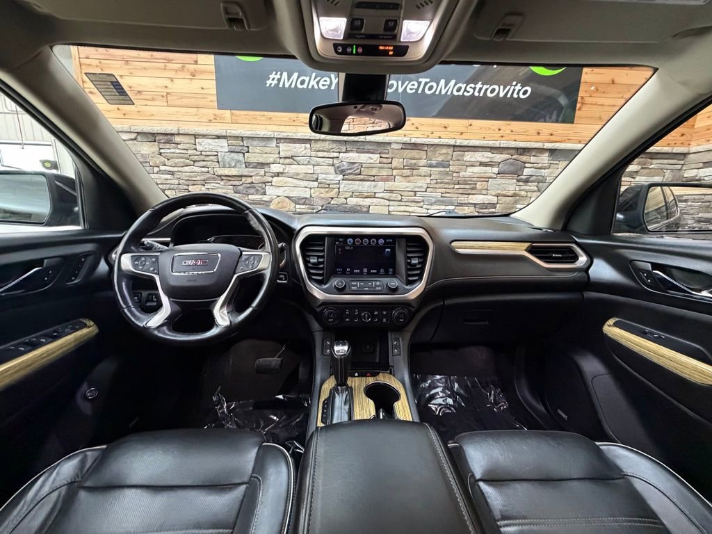 Used 2017 GMC Acadia Denali w/ Technology Package AWD/4WD image 16