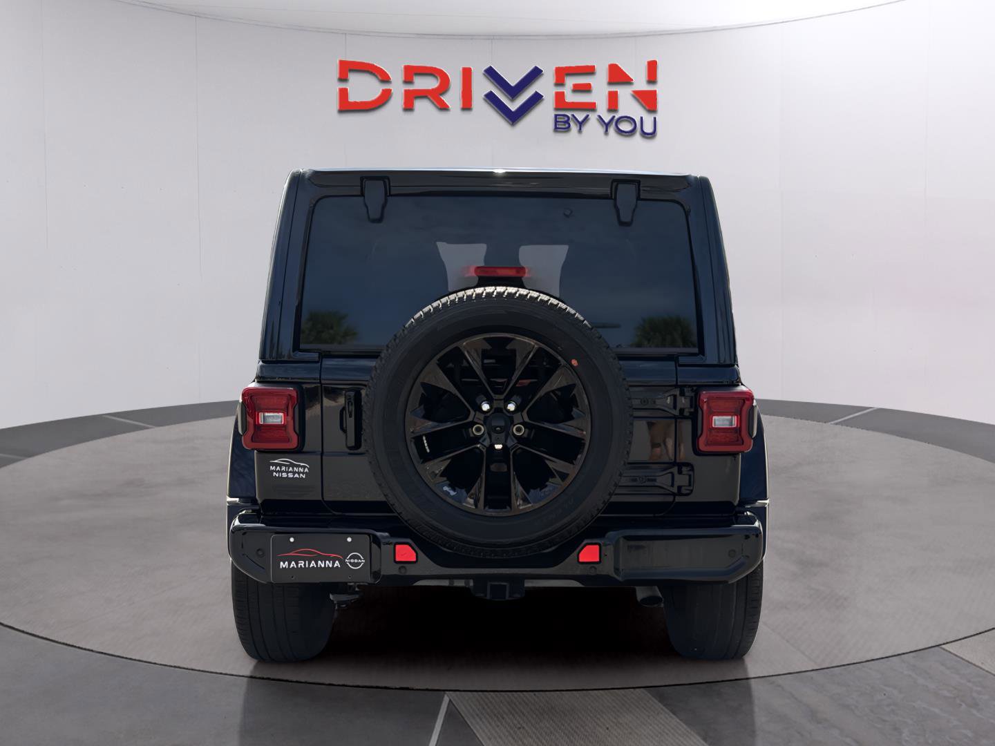 Used 2023 Jeep Wrangler Unlimited Sahara image 4