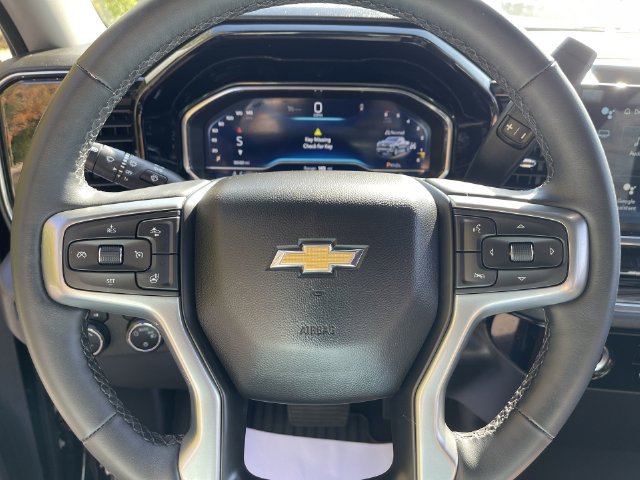 Certified 2024 Chevrolet Silverado 1500 LT AWD/4WD image 11