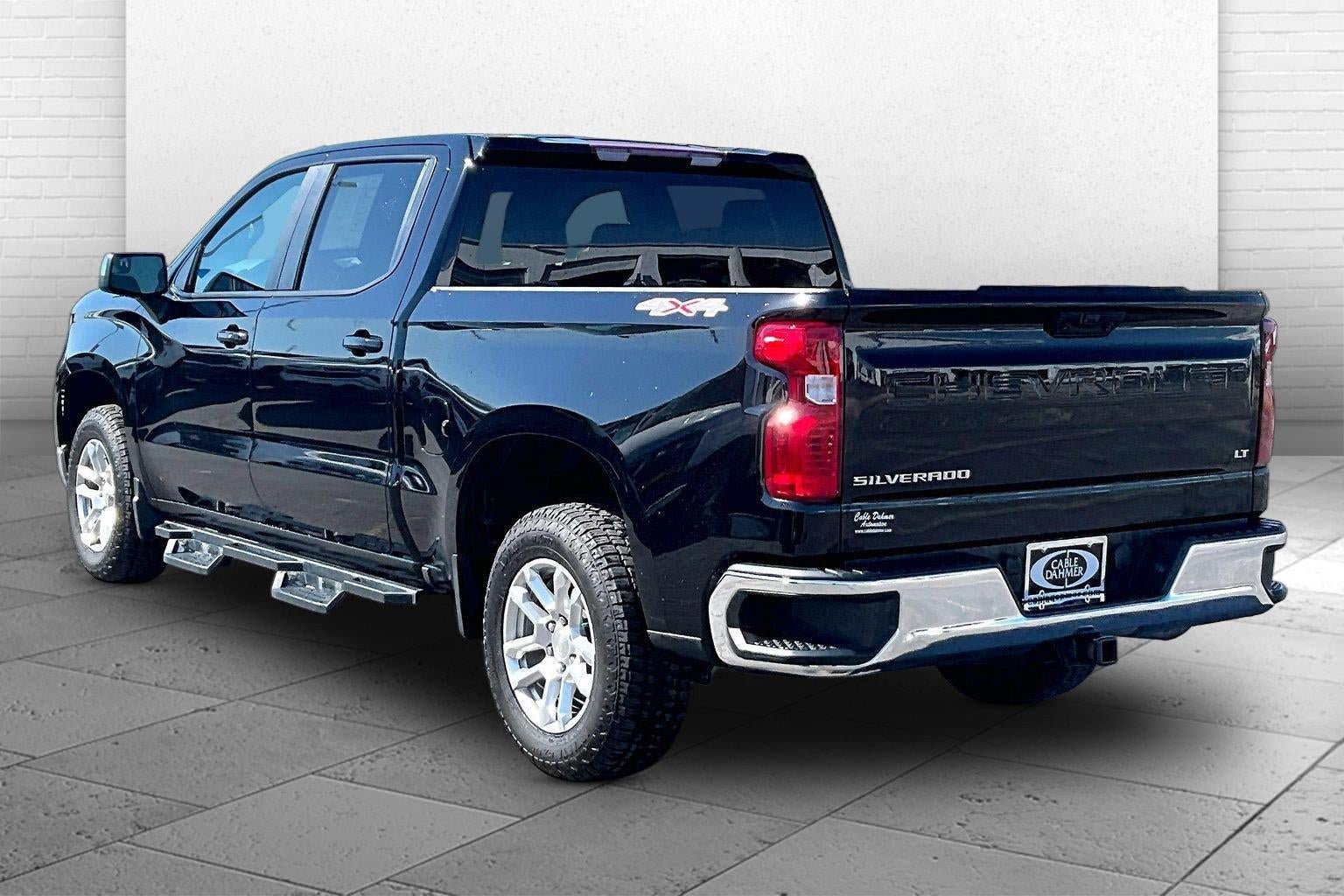 Used 2023 Chevrolet Silverado 1500 LT AWD/4WD image 11