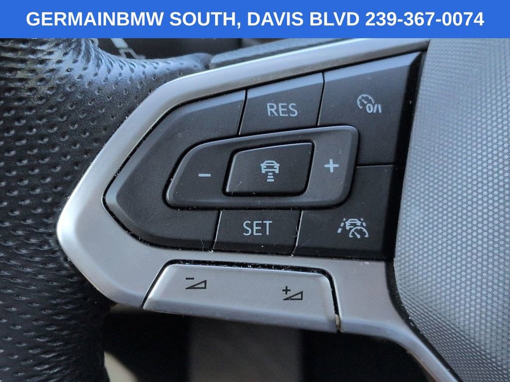 Used 2021 Volkswagen Atlas Cross Sport SEL Premium R-Line image 27