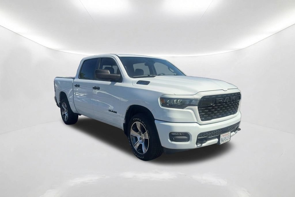 Used 2025 RAM 1500 Tradesman AWD/4WD image 3