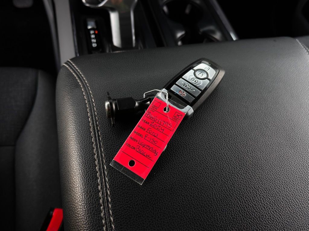 Used 2024 Ford F150 Lightning Flash w/ Max Trailer Tow Package image 40