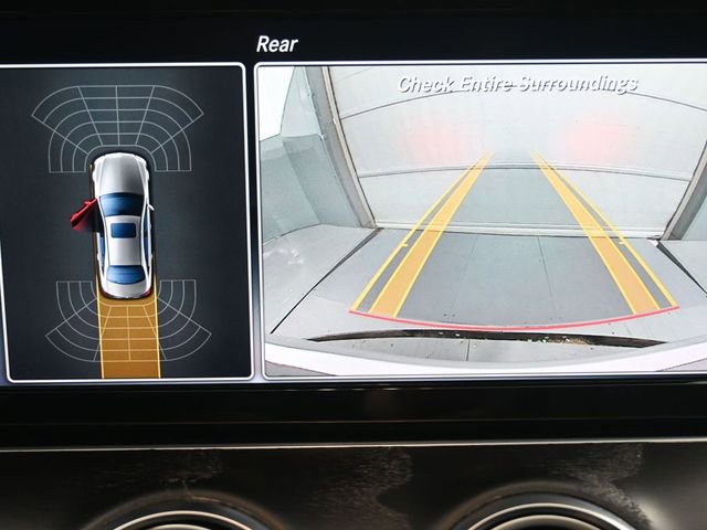 Used 2018 Mercedes-Benz E 300 image 7