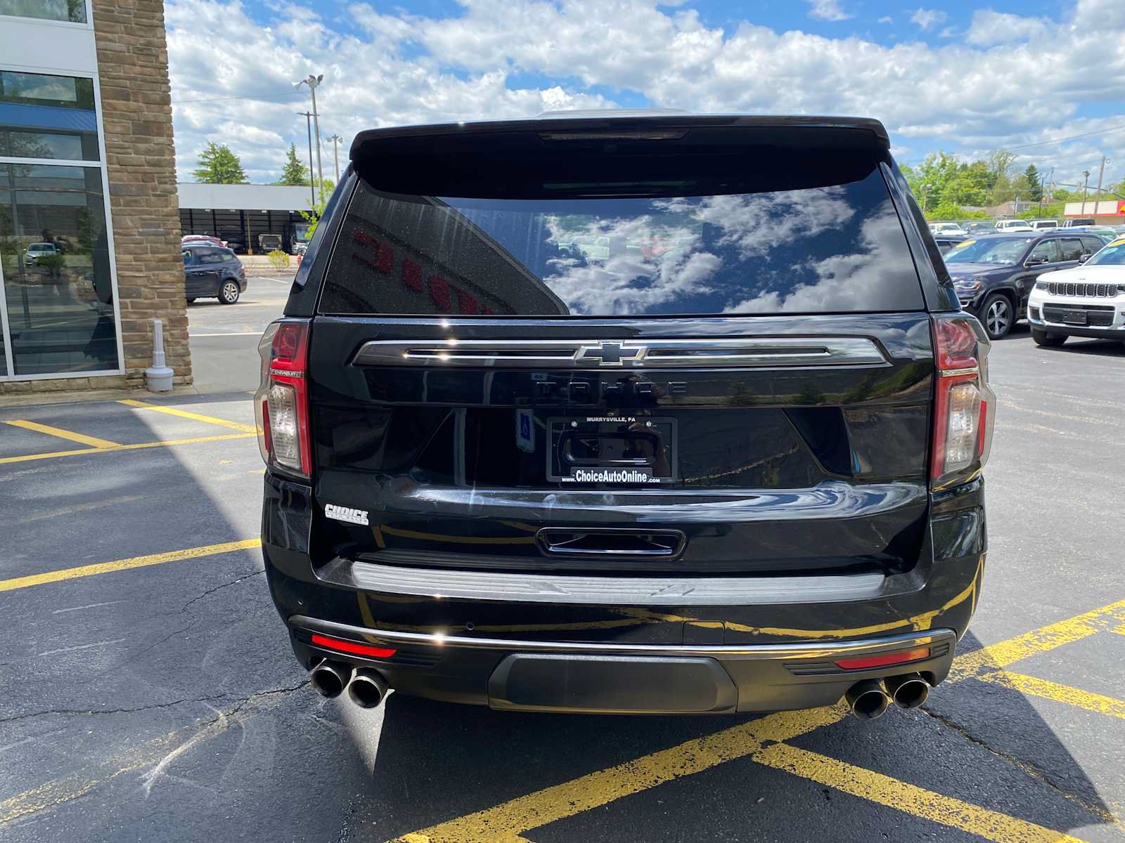 Used 2022 Chevrolet Tahoe Z71 w/ Off-Road Capability Package AWD/4WD image 14