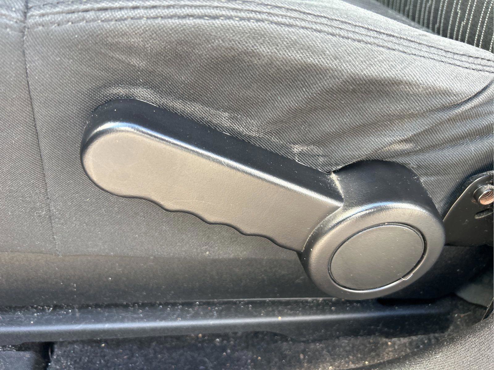 Used 2012 Jeep Wrangler Sport image 27