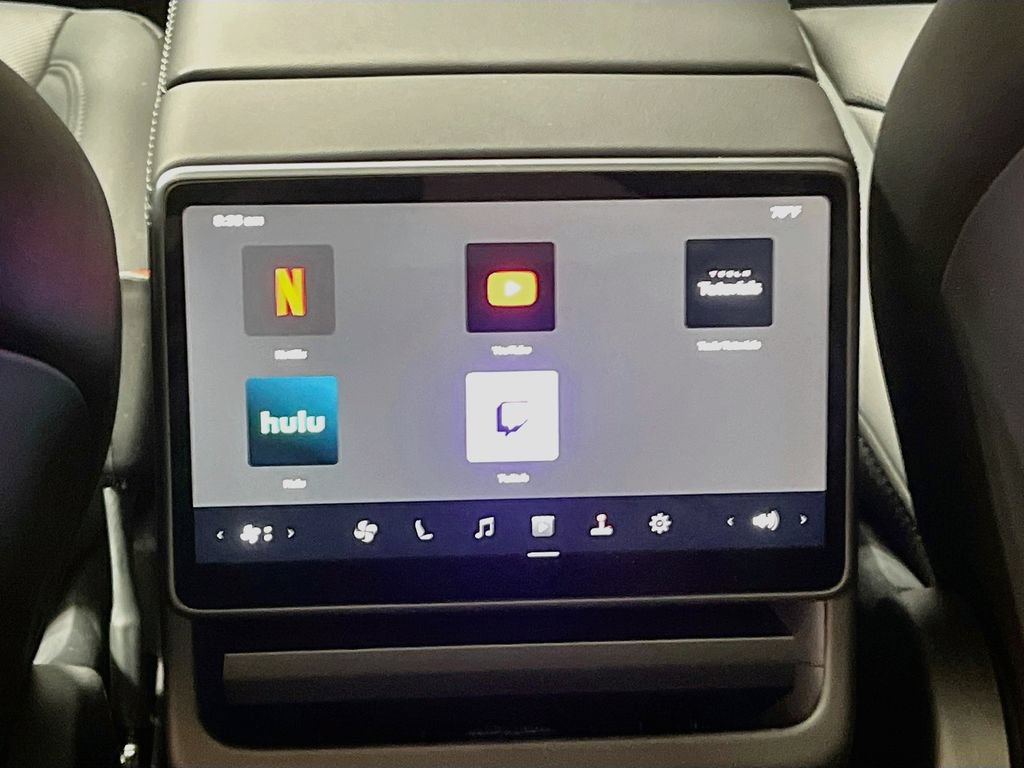 Used 2026 Tesla Model Y Long Range AWD/4WD image 24