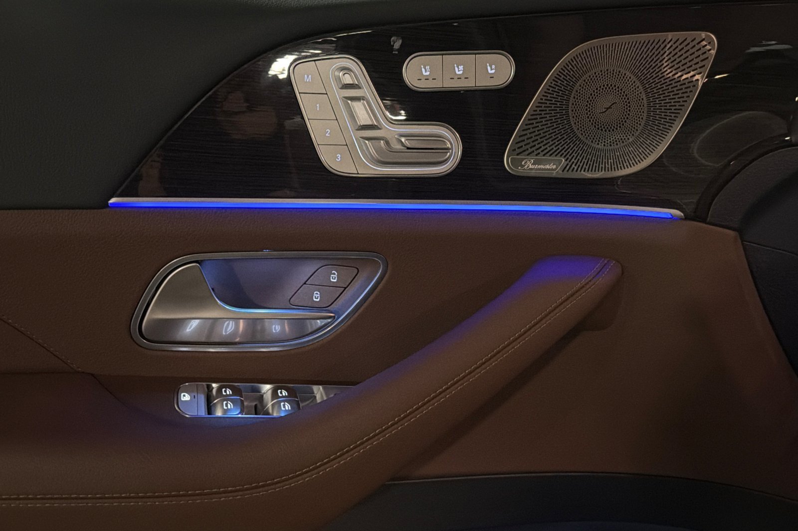 New 2026 Mercedes-Benz GLS 450 4MATIC image 10