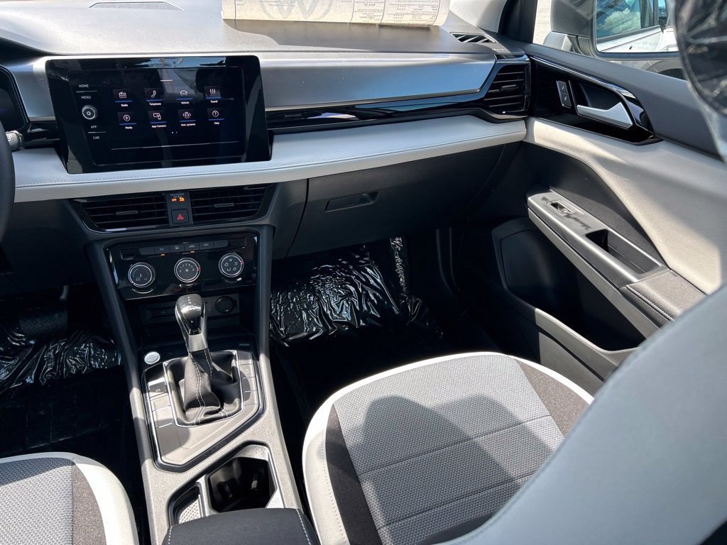 New 2026 Volkswagen Taos S FWD image 11