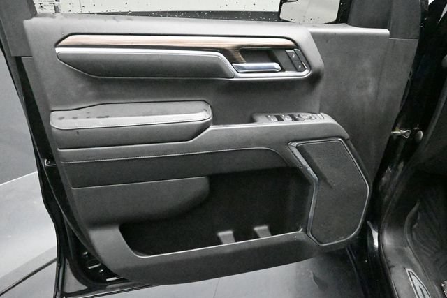 Used 2023 Chevrolet Silverado 1500 RST AWD/4WD image 9