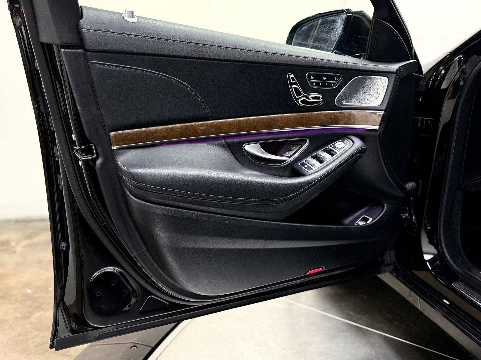 Used 2014 Mercedes-Benz S 550 Sedan image 10