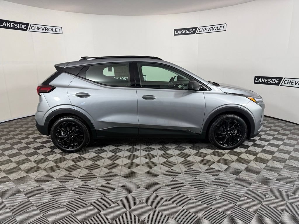 New 2027 Chevrolet Bolt RS FWD image 7