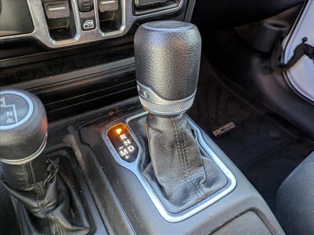 Used 2022 Jeep Gladiator Sport image 11