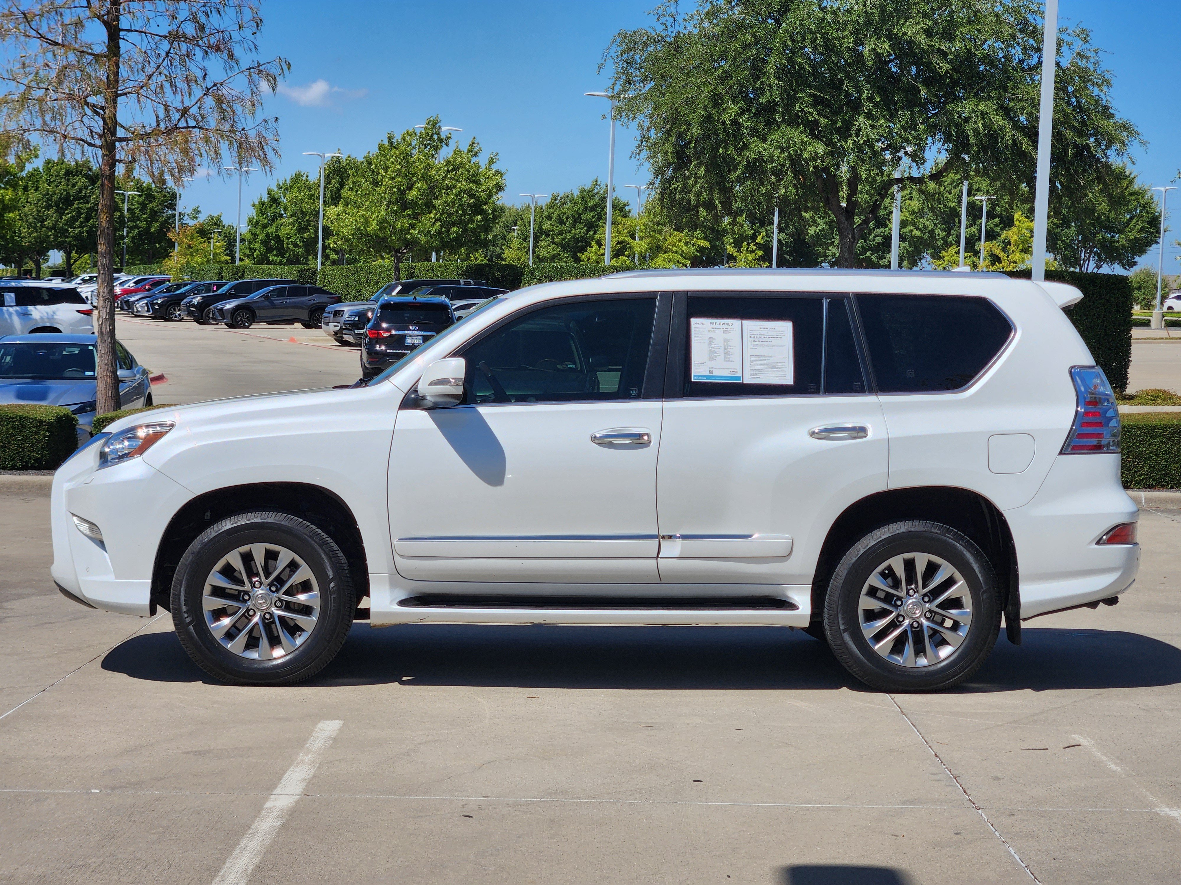 Used 2018 Lexus GX 460 Luxury w/ Preferred Accessory Package AWD/4WD image 4
