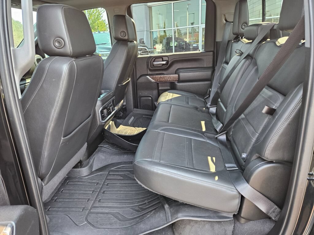 Used 2021 GMC Sierra 3500 Denali w/ Denali Ultimate Package AWD/4WD image 11