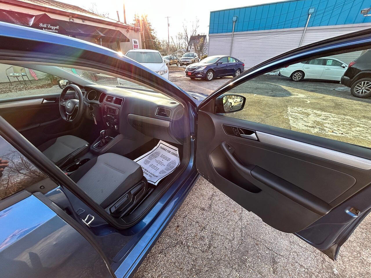 Used 2018 Volkswagen Jetta S image 9