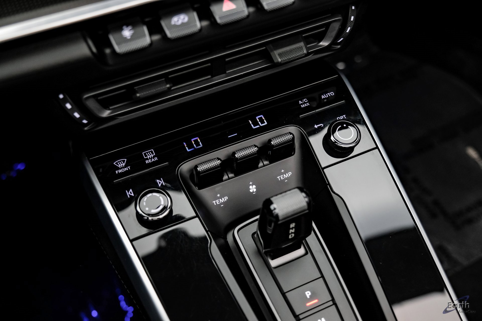 Used 2022 Porsche 911 Turbo S image 65