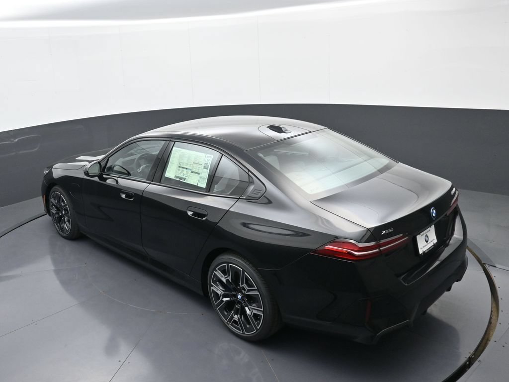 New 2026 BMW 550e xDrive w/ Executive Package AWD/4WD image 34
