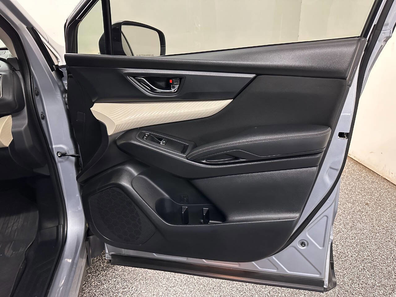 Used 2019 Subaru Ascent Premium image 25