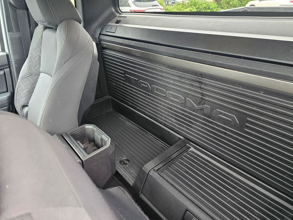 Used 2024 Toyota Tacoma SR RWD image 19