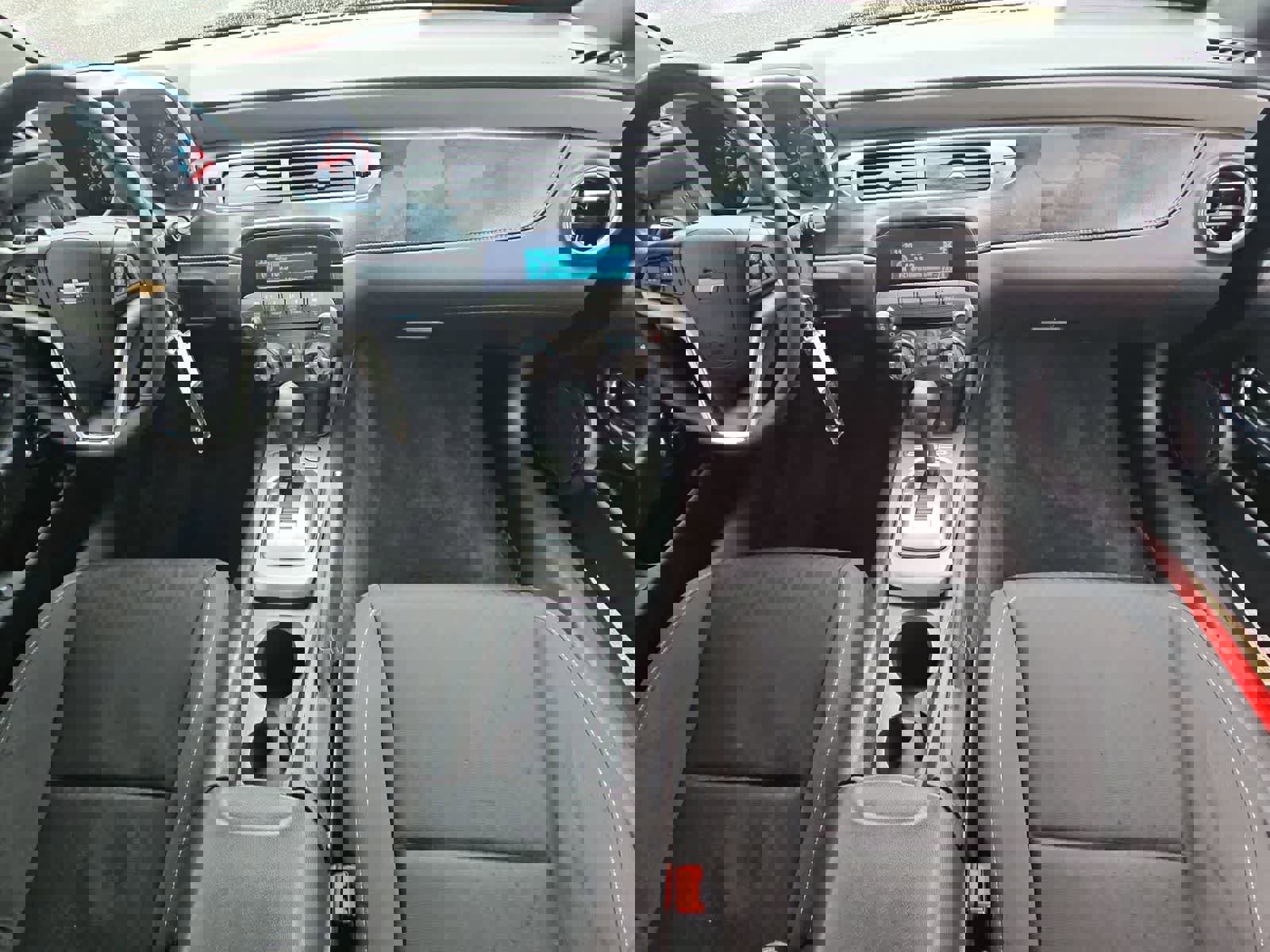 Used 2015 Chevrolet Camaro LS RWD image 15