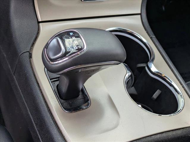 Used 2014 Jeep Grand Cherokee Limited image 14