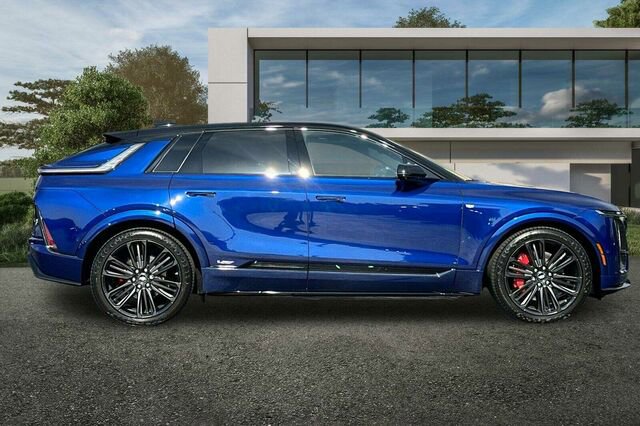 New 2026 Cadillac Lyriq V w/ LPO, Floor Liner Package image 3