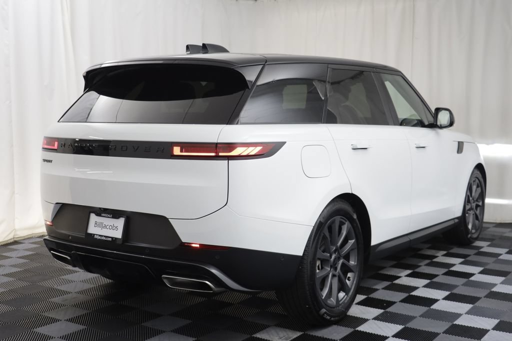 Certified 2026 Land Rover Range Rover Sport SE AWD/4WD image 17