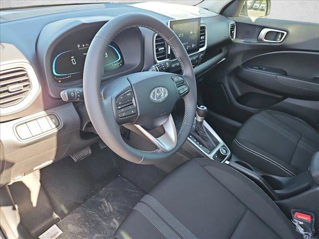 New 2026 Hyundai Venue SEL FWD image 3