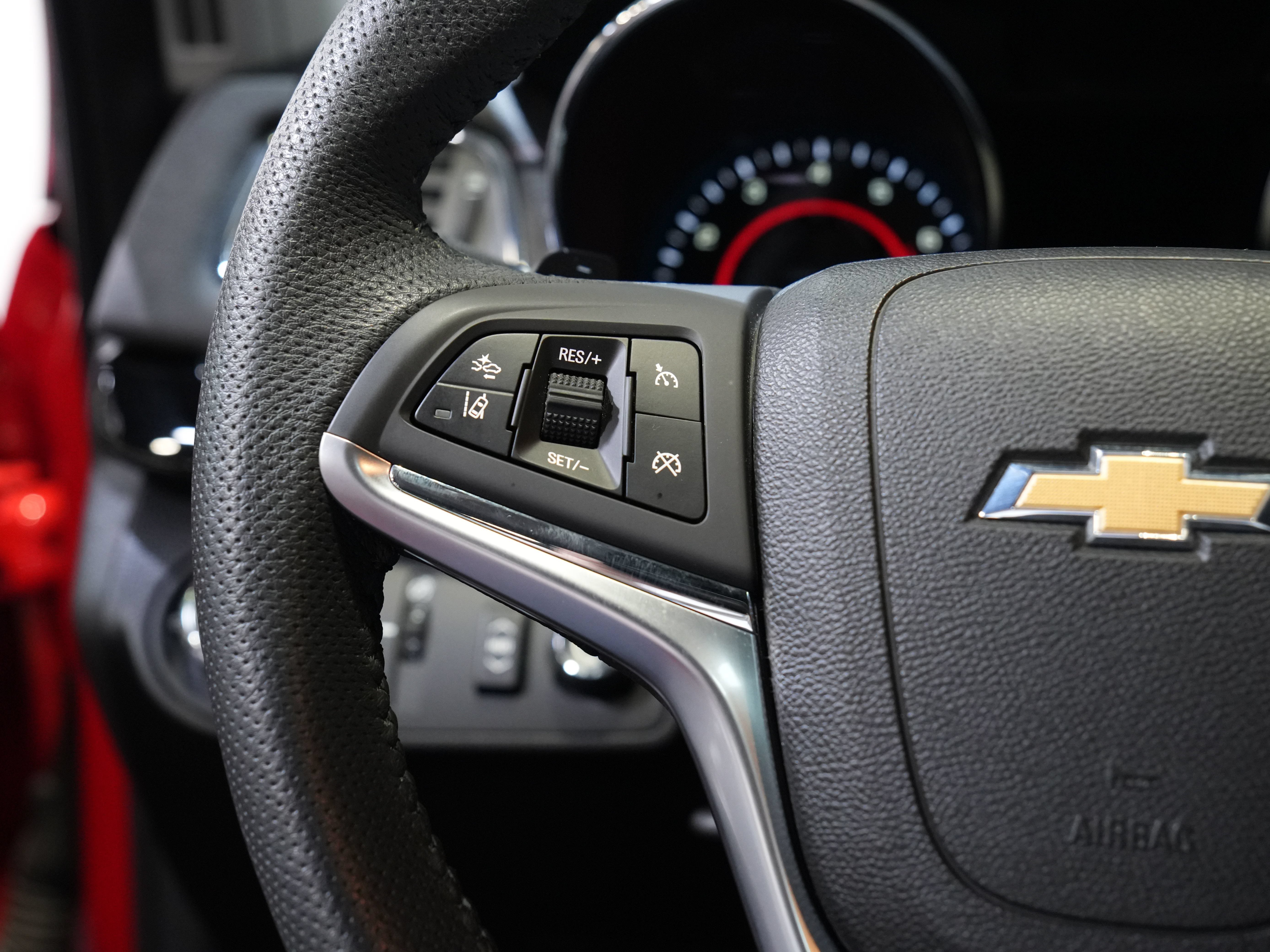 Used 2014 Chevrolet SS RWD image 40