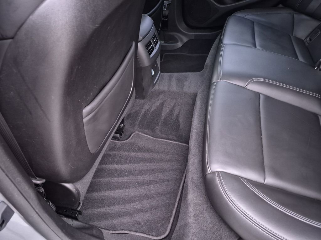 Used 2023 Cadillac CT5 Luxury RWD image 32