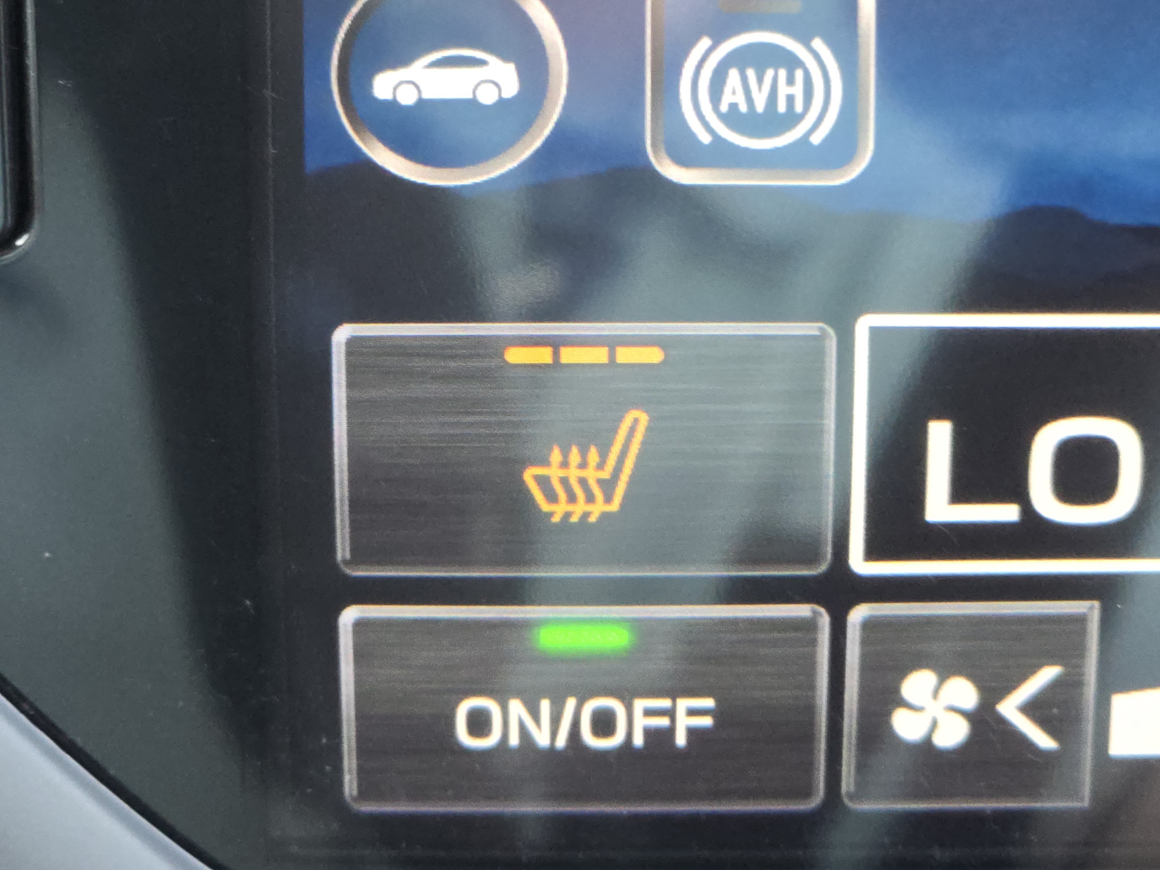 Certified 2025 Subaru Ascent Bronze Edition AWD/4WD image 11