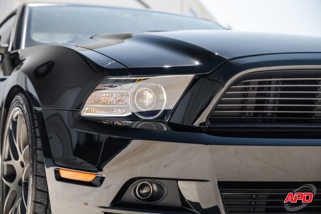 Used 2013 Ford Mustang GT Premium RWD image 38