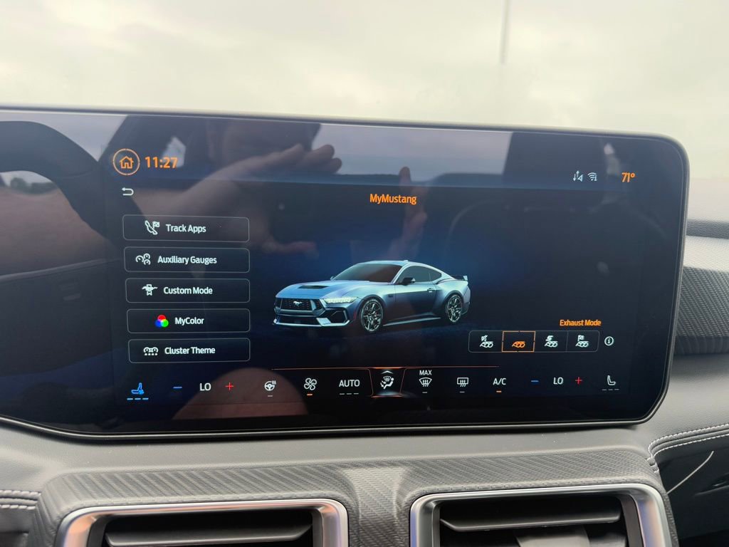 New 2025 Ford Mustang Premium RWD image 27